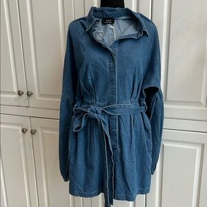 NWT! Vici Denim Romper with Tie Belt and Balloon Sleeves